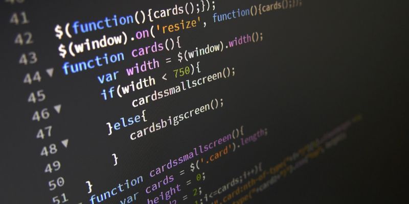 Vai trò của source code với lập trình web