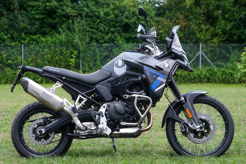BMW F900GS