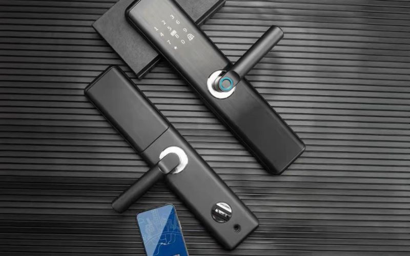 Khóa cửa nhôm vân tay Atler L101