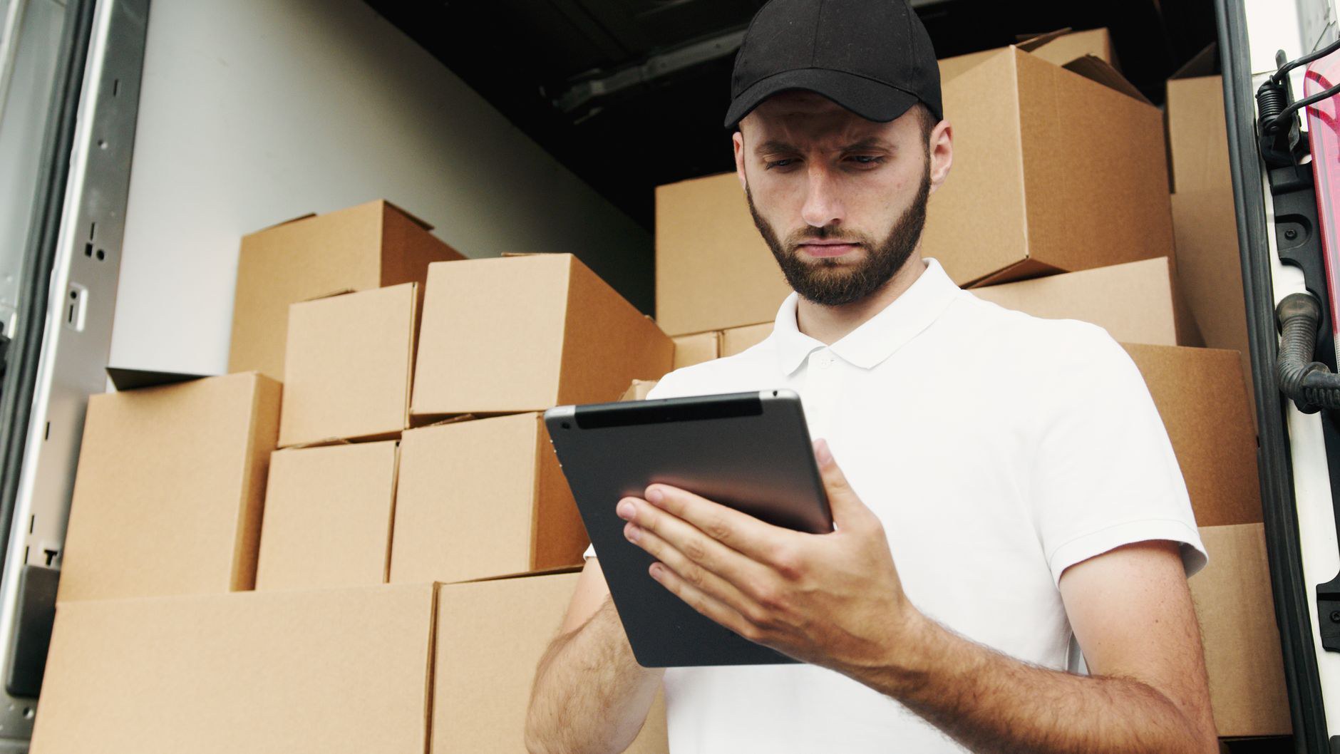 Giải pháp đồng bộ tồn kho hiệu quả cho shop đa kênh