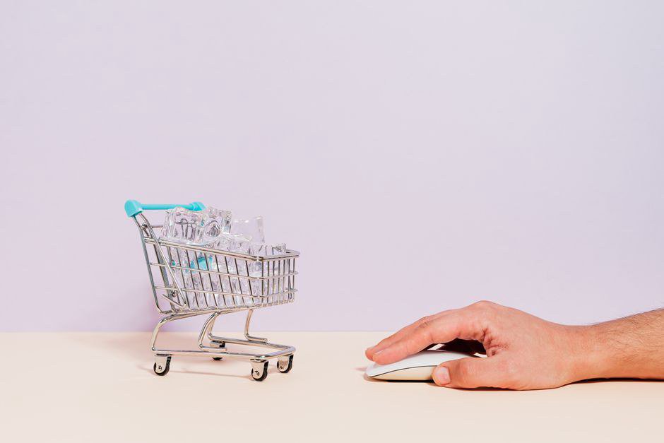 Vì sao nhiều chủ shop quyết định rời mạng xã hội để có website riêng Vì sao nhiều chủ shop quyết định rời mạng xã hội để có website riêng